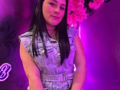 LiaAssholeOrange - female with black hair webcam at xLoveCam