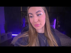 LiaBrazzerr - female webcam at xLoveCam