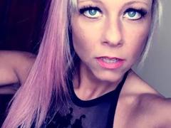 LiaMetz0 - blond female webcam at ImLive