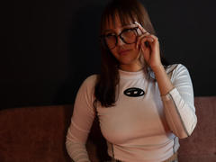 LiaMonroelu - female with red hair webcam at xLoveCam