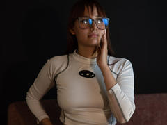 LiaMonroelu - female with red hair webcam at xLoveCam