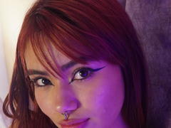 LiahMillerr - female with black hair and  small tits webcam at xLoveCam