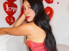 LiahSantorini - female webcam at xLoveCam