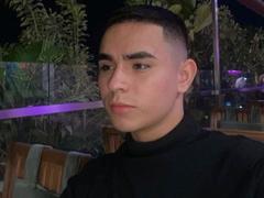 LianFoxy - male webcam at xLoveCam