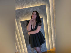 LiannaAh from ImLive