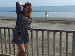 LinaPonty - female with brown hair and  big tits webcam at ImLive