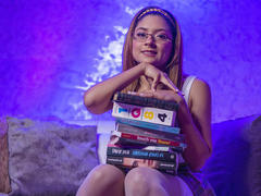 LiliElrick - blond female webcam at LiveJasmin