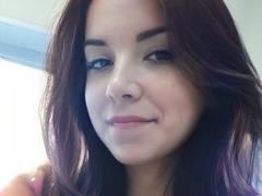 LightDana - female with brown hair and  small tits webcam at xLoveCam