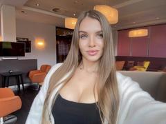 LightTeresa - blond female with  big tits webcam at xLoveCam