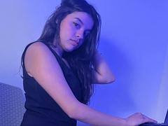 LiinaSantacruz from xLoveCam