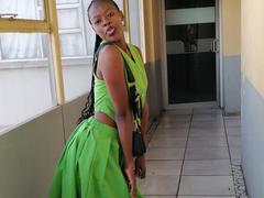 Liisay - female webcam at xLoveCam