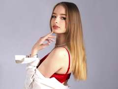 LilaFantasy - female webcam at xLoveCam