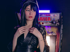 LilaLaurent - blond female webcam at xLoveCam
