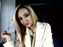 LilaniLoverX - blond female with  big tits webcam at xLoveCam