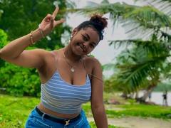 LilaylaChaude - female webcam at xLoveCam