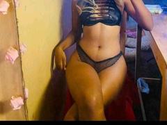 LilaylaChaude from xLoveCam