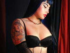 LilethBlue - female with black hair and  big tits webcam at LiveJasmin