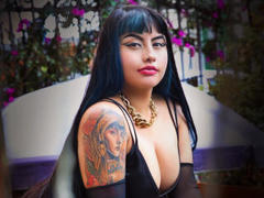 LilethBlue - female with black hair and  big tits webcam at LiveJasmin