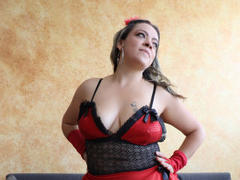 Lila28sixMega - blond female webcam at ImLive