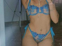 LiliRose69 - female with black hair webcam at xLoveCam
