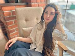 LilianCat-hot - female with brown hair webcam at xLoveCam