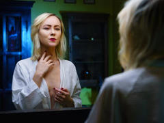 LilianB - blond female webcam at LiveJasmin