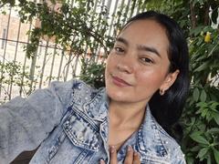 LilianaPink - female with black hair webcam at xLoveCam