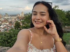 LilianaPink - female with black hair webcam at xLoveCam