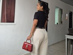 LilianaPink - female with black hair webcam at xLoveCam