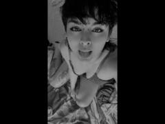 LilithDemmon - female webcam at xLoveCam