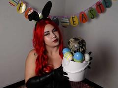 LilithVelvett - female with black hair and  big tits webcam at xLoveCam