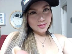 LillithDeluxe from xLoveCam