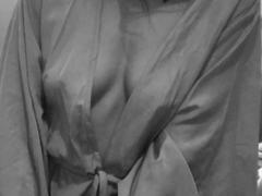 LilouSmoknu - female with brown hair webcam at xLoveCam