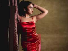 LilyArouse - female with black hair webcam at xLoveCam