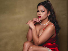 LilyArouse - female with black hair webcam at xLoveCam