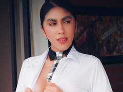 LilyGreay - female with black hair and  big tits webcam at xLoveCam
