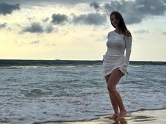 LilyMeeow - female with brown hair and  big tits webcam at xLoveCam