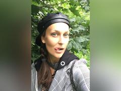 LilyOCute - female with brown hair webcam at xLoveCam