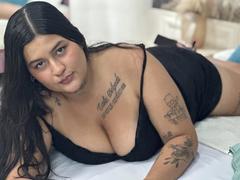 LilyCornell - female with brown hair and  big tits webcam at LiveJasmin