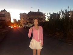 Lilyque - blond female with  big tits webcam at xLoveCam