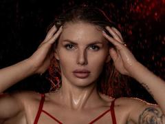 LinaBabe - blond female webcam at xLoveCam
