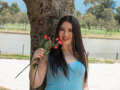 LinaCharry - female with brown hair webcam at xLoveCam