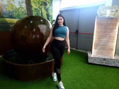 LinaCharry - female with brown hair webcam at xLoveCam