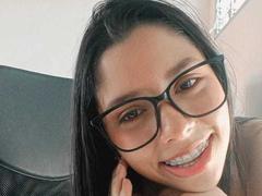 LinaDawill - female with brown hair and  small tits webcam at xLoveCam