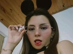 LinaFoxyHot - female with brown hair and  big tits webcam at xLoveCam
