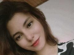 LinaFoxyHot - female with brown hair and  big tits webcam at xLoveCam