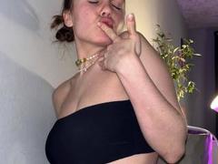 LinaStones - female with brown hair and  small tits webcam at xLoveCam