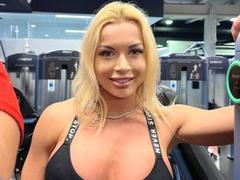 Lina-Fitness - blond female webcam at xLoveCam