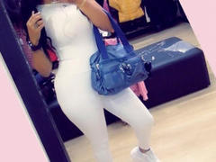 LinaPrincess - female with black hair and  big tits webcam at xLoveCam