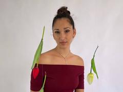 LindaErnestine - female with brown hair and  small tits webcam at xLoveCam